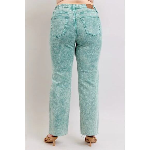 Judy Blue Full Size High Waist Garment Dyed Raw Hem Dad Jean Plus Size - Picture 8 of 8